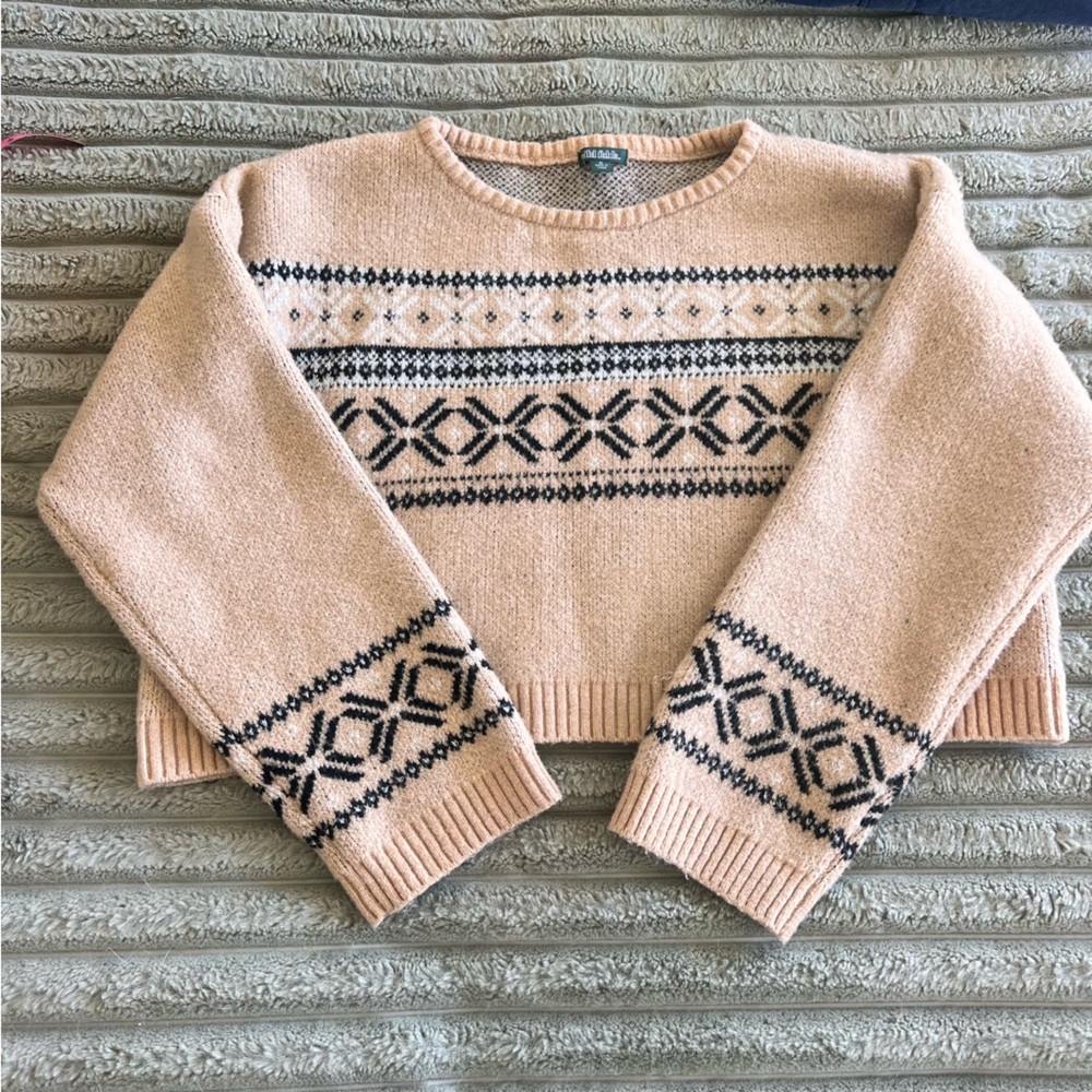 Wild Fable Knit Tan/Beige Women's Graphic Sweater- Can fit M-XL